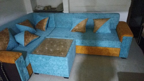 6 SITTER SOFA WITH T TABLE